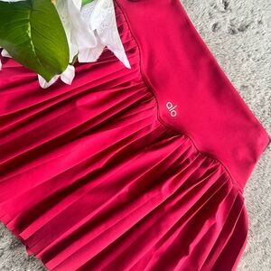 AUTHENTIC ALO Yoga Women's Pink Pleated Skirt
